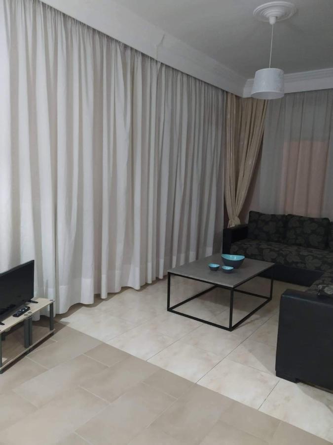Ammos Apartments เนอา คาร์วาลี ภายนอก รูปภาพ